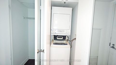 Photo 13 at 1510 - 110 Charles Street E, Yonge Corridor, Toronto