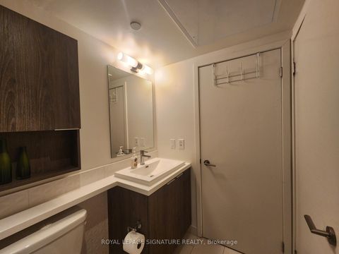 Photo 8 at 808 - 2 Sonic Way, Flemingdon Park, Toronto