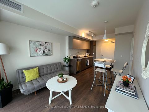 Photo 12 at 808 - 2 Sonic Way, Flemingdon Park, Toronto