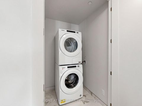 Photo 7 at 615 - 280 Howland Avenue, Annex, Toronto
