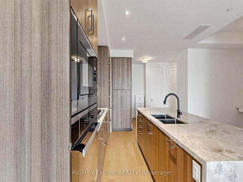 Photo 16 at 615 - 280 Howland Avenue, Annex, Toronto