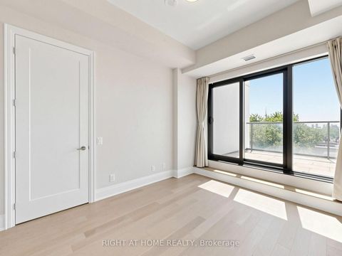 Photo 22 at 615 - 280 Howland Avenue, Annex, Toronto
