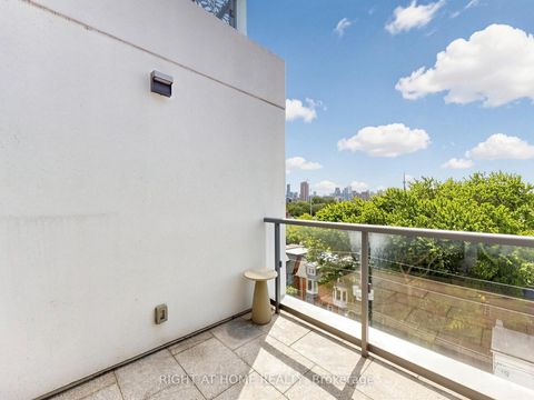 Photo 32 at 615 - 280 Howland Avenue, Annex, Toronto