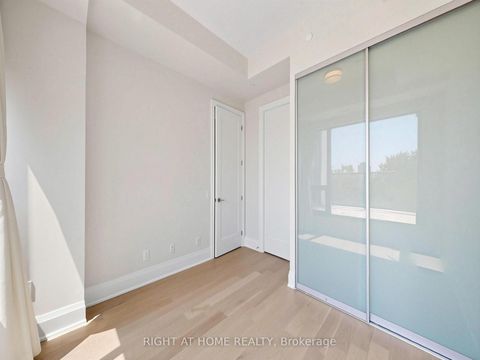 Photo 33 at 615 - 280 Howland Avenue, Annex, Toronto