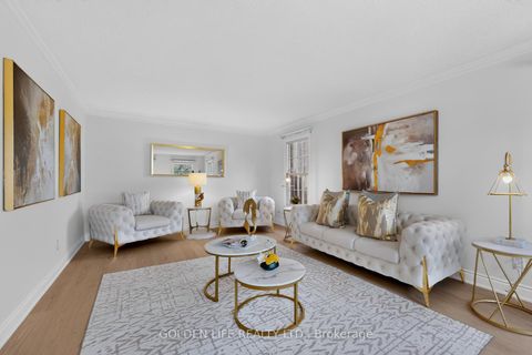 Photo 4 at 186 Carlton Road, Unionville, Markham