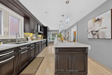 Photo 10 at 186 Carlton Road, Unionville, Markham