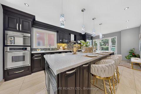 Photo 12 at 186 Carlton Road, Unionville, Markham