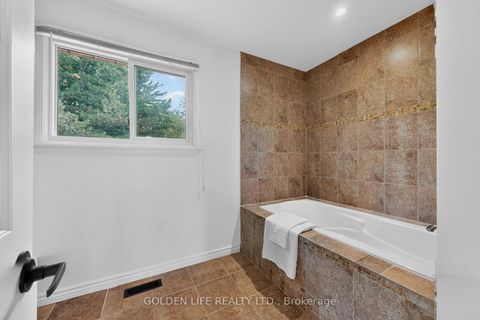 Photo 30 at 186 Carlton Road, Unionville, Markham