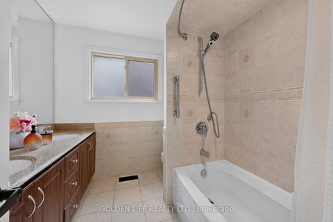Photo 37 at 186 Carlton Road, Unionville, Markham