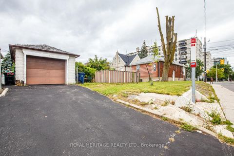 Photo 28 at 758 Jane Street, Smythe, Toronto