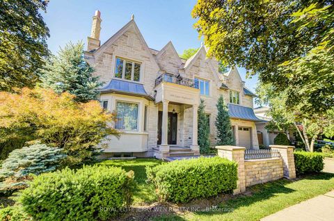 Photo 0 at 300 Upper Highland Crescent, Windfields, Toronto