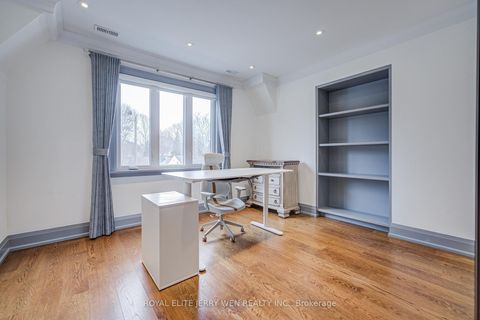 Photo 24 at 300 Upper Highland Crescent, Windfields, Toronto