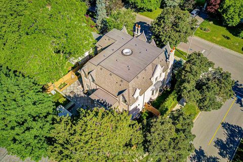 Photo 49 at 300 Upper Highland Crescent, Windfields, Toronto