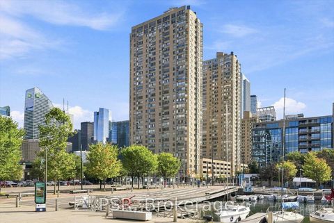 Photo 1 at 702 - 270 Queens Quay W, Waterfront Communities C1, Toronto