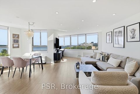 Photo 6 at 702 - 270 Queens Quay W, Waterfront Communities C1, Toronto