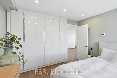 Photo 23 at 702 - 270 Queens Quay W, Waterfront Communities C1, Toronto