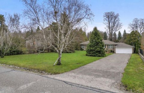Photo 3 at 19 Oakbank Road, Uplands, Vaughan