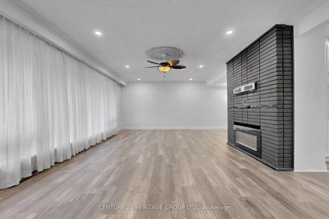 Photo 11 at 19 Oakbank Road, Uplands, Vaughan
