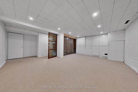Photo 31 at 19 Oakbank Road, Uplands, Vaughan