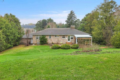 Photo 38 at 19 Oakbank Road, Uplands, Vaughan
