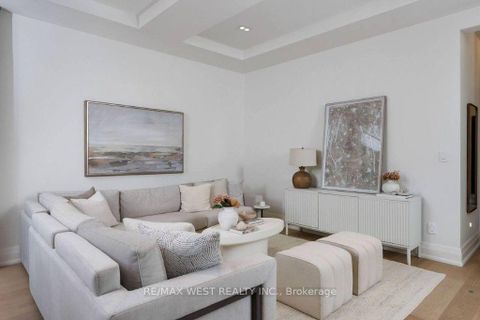 Photo 13 at 64 Thompson Avenue, Queensway, Toronto