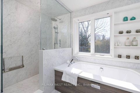 Photo 28 at 64 Thompson Avenue, Queensway, Toronto