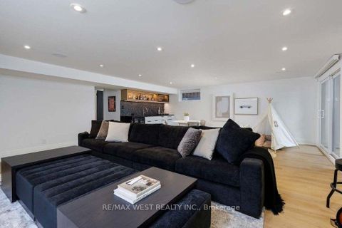 Photo 37 at 64 Thompson Avenue, Queensway, Toronto
