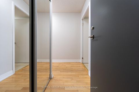 Photo 1 at 1811 - 25 Carlton Street, Yonge Corridor, Toronto