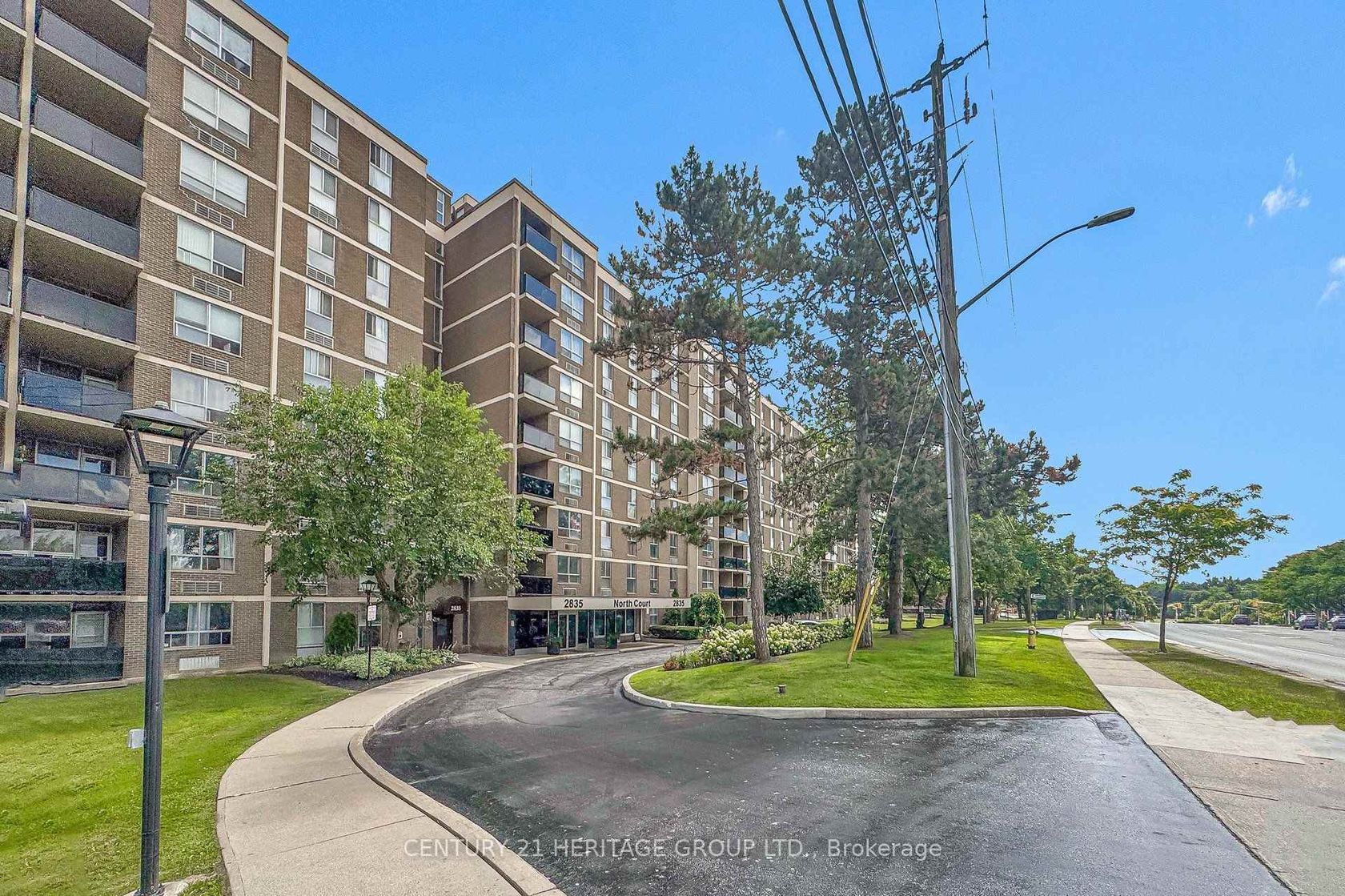 206 - 2835 Islington Avenue, Humber Summit, Toronto 