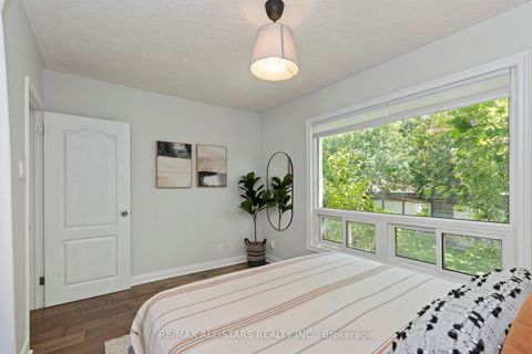 Photo 23 at 11 Penzance Drive, Bendale, Toronto