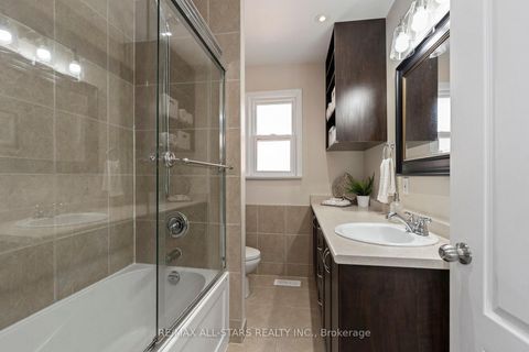 Photo 29 at 11 Penzance Drive, Bendale, Toronto