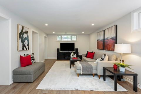 Photo 31 at 11 Penzance Drive, Bendale, Toronto