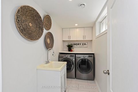 Photo 35 at 11 Penzance Drive, Bendale, Toronto