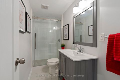 Photo 36 at 11 Penzance Drive, Bendale, Toronto