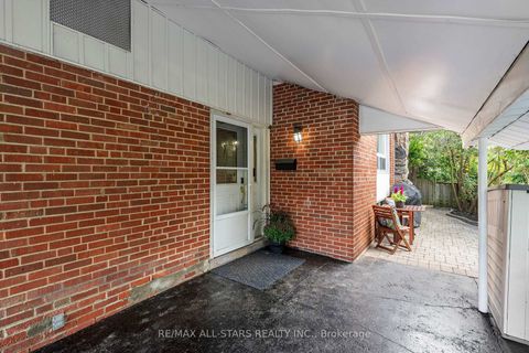 Photo 38 at 11 Penzance Drive, Bendale, Toronto