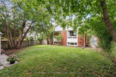 Photo 43 at 11 Penzance Drive, Bendale, Toronto