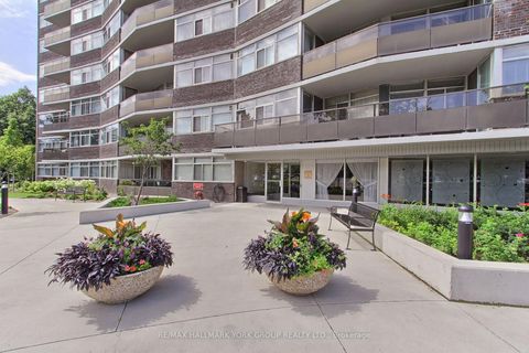Photo 1 at 2208 - 3151 Bridletowne Circle, L'Amoreaux, Toronto