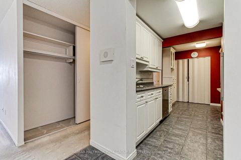 Photo 6 at 2208 - 3151 Bridletowne Circle, L'Amoreaux, Toronto