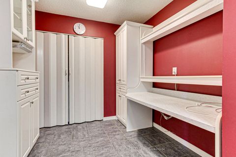 Photo 10 at 2208 - 3151 Bridletowne Circle, L'Amoreaux, Toronto