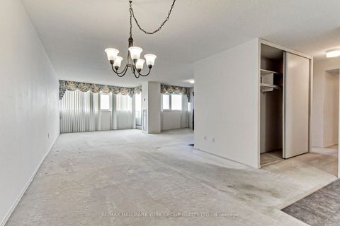 Photo 14 at 2208 - 3151 Bridletowne Circle, L'Amoreaux, Toronto