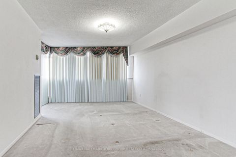 Photo 20 at 2208 - 3151 Bridletowne Circle, L'Amoreaux, Toronto