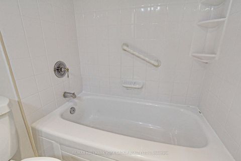 Photo 24 at 2208 - 3151 Bridletowne Circle, L'Amoreaux, Toronto