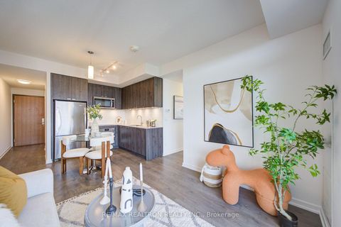 Photo 19 at 1510 - 56 Forest Manor Road, Henry Farm, Toronto