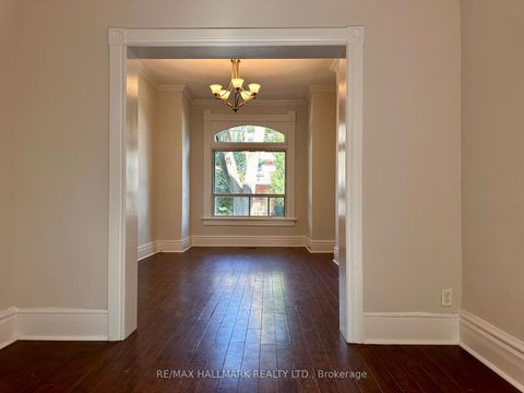 Photo 2 at 128 Brunswick Avenue, University, Toronto