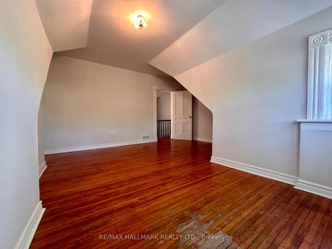 Photo 19 at 128 Brunswick Avenue, University, Toronto