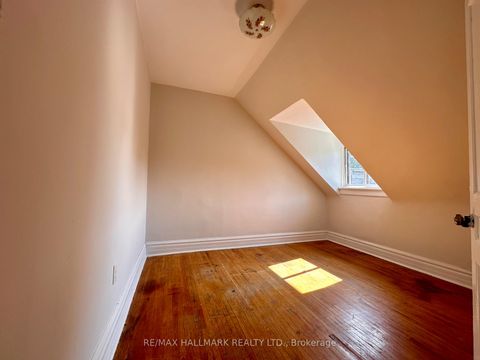 Photo 20 at 128 Brunswick Avenue, University, Toronto
