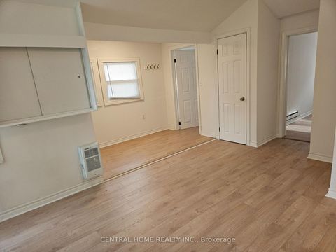 Photo 4 at 27 Blue Heron Drive, Pefferlaw, Georgina