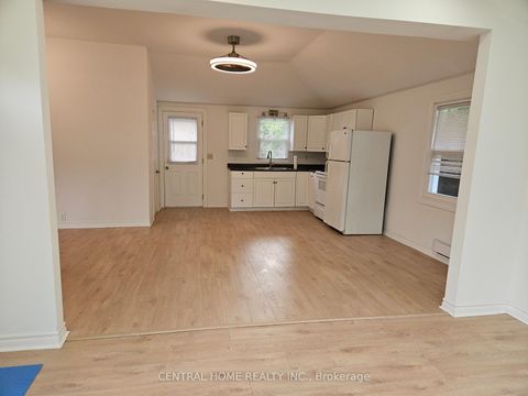 Photo 5 at 27 Blue Heron Drive, Pefferlaw, Georgina