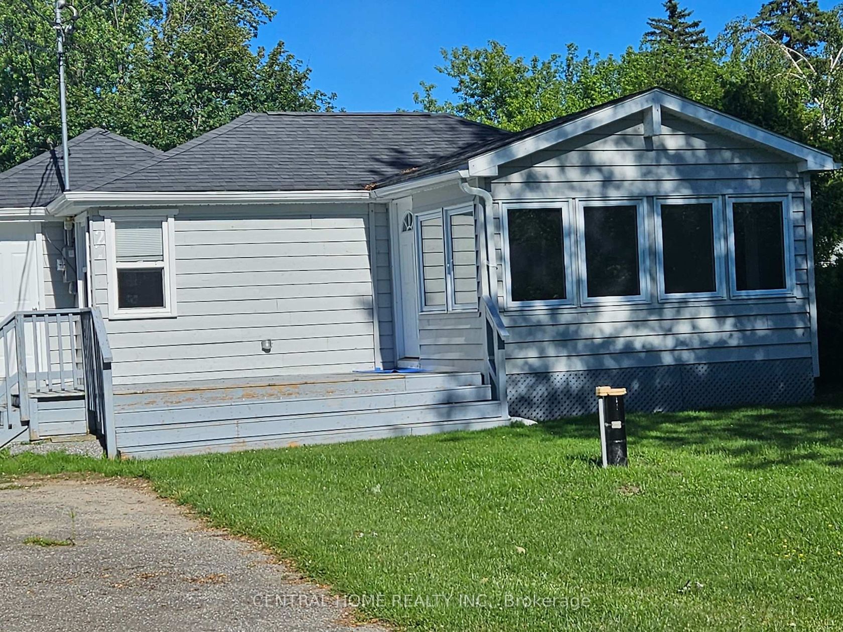 27 Blue Heron Drive, Pefferlaw, Georgina photo number 2
