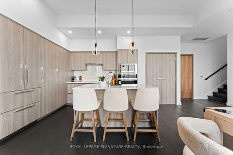 Photo 4 at PH7001 - 1 Concord Cityplace Way, Waterfront Communities C1, Toronto